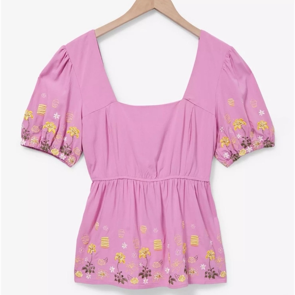 NWOT Disney Tangled Lanterns and Flowers Smock Top Size XL